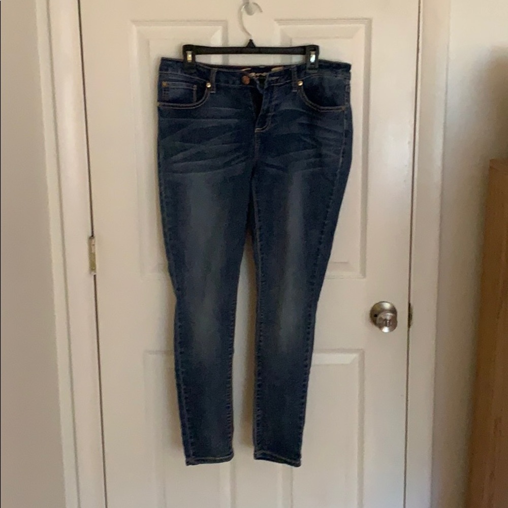 Skinny jeans